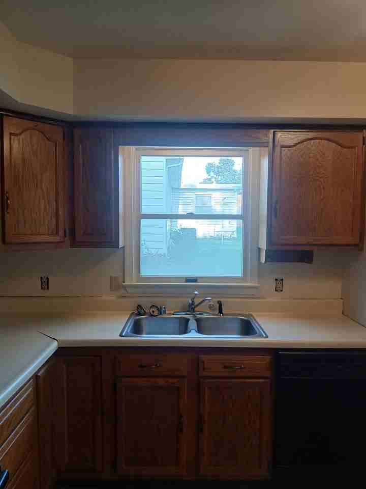 616 E Wilson Blvd #1 - Photo 6 of 13