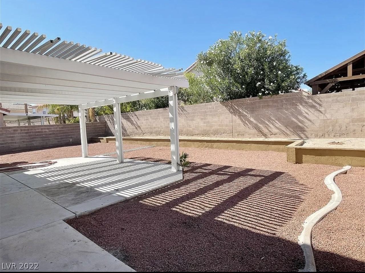 4779 Yorkfield Cir #NA - Photo 4 of 27