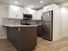 4205B 16 St Sw - Photo 1 of 1
