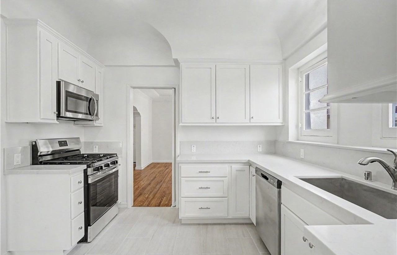 828 S Detroit St #828 - Photo 6 of 21