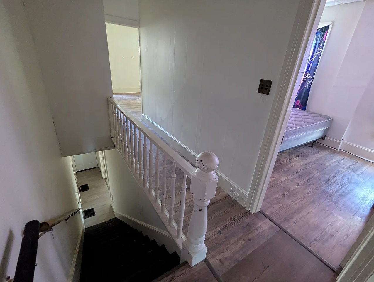 431 W Edwin St #NA - Photo 4 of 10