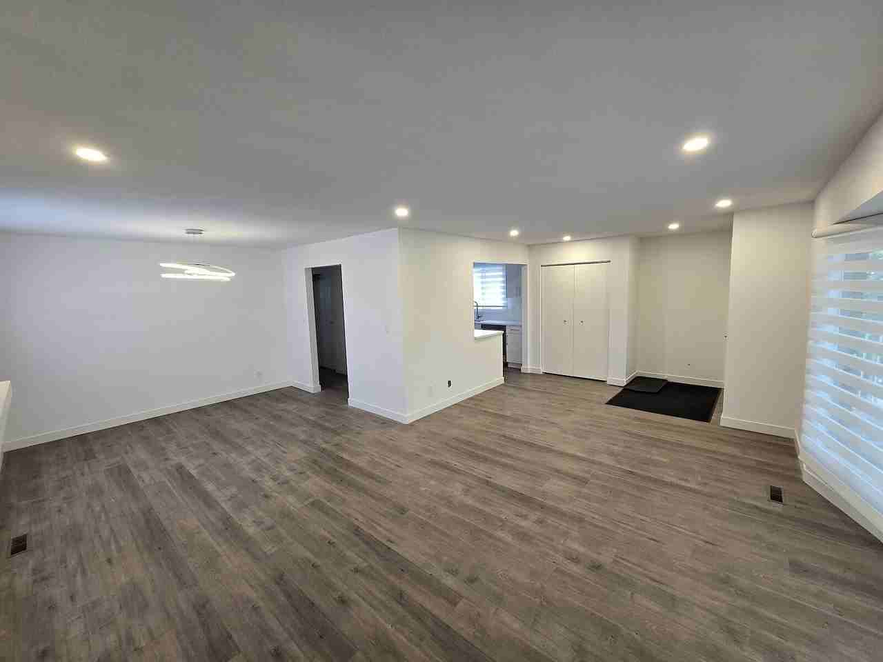 10425 77 St Nw - Photo 6 of 36