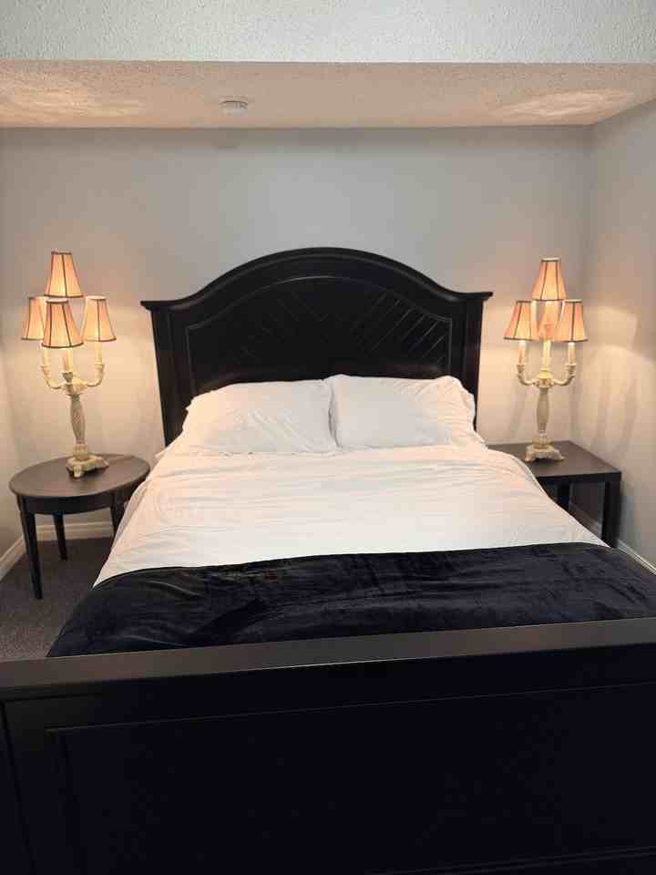 2731 17a St Nw Lowr - Photo 3 of 28