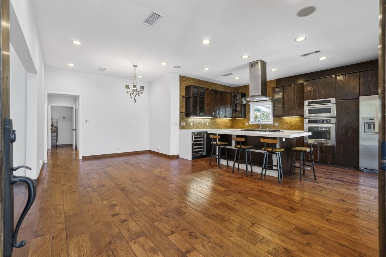 750 N Gardner St #NA - Photo 7 of 42