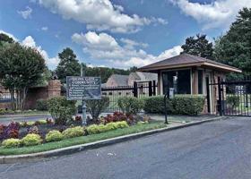 featured image of 4944 Lions Gate Dr #NA