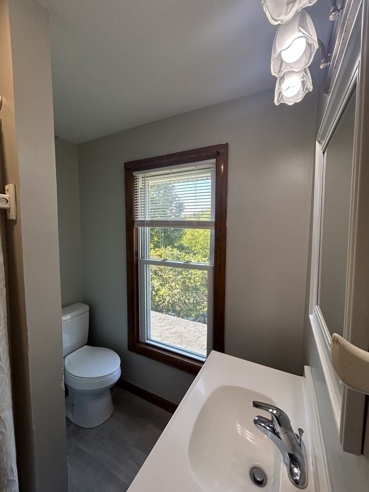 8 Madison Ave #8 - Photo 6 of 11