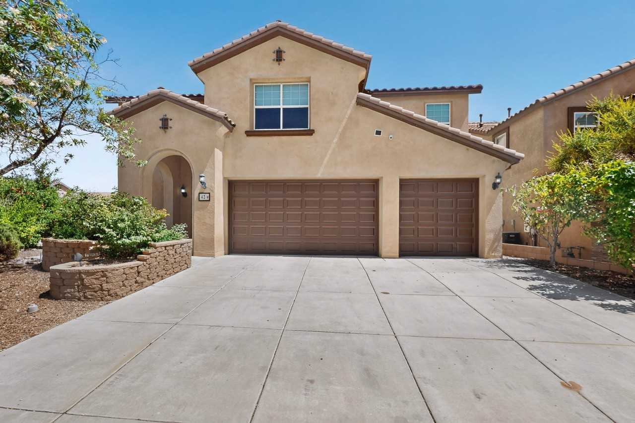 42 Monte Vista Dr Ne #NA - Photo 2 of 14