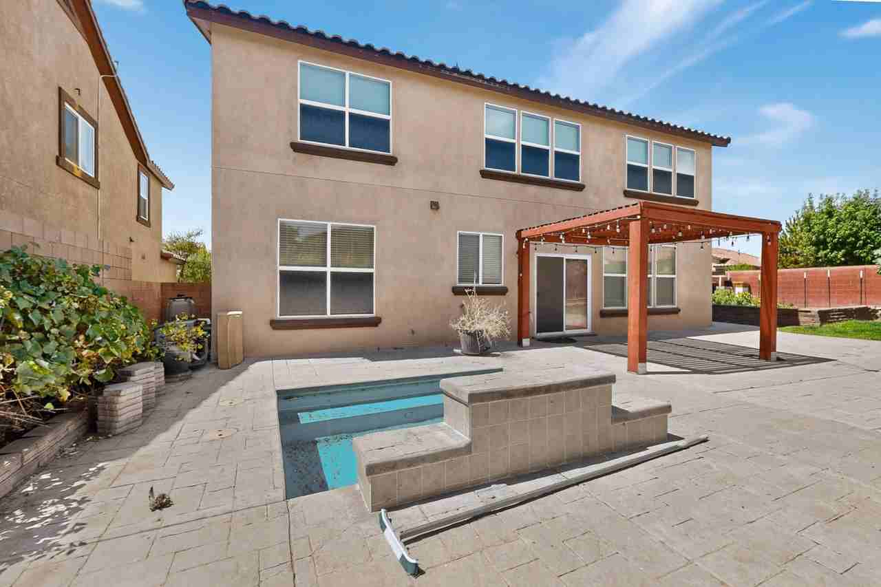 42 Monte Vista Dr Ne #NA - Photo 3 of 14