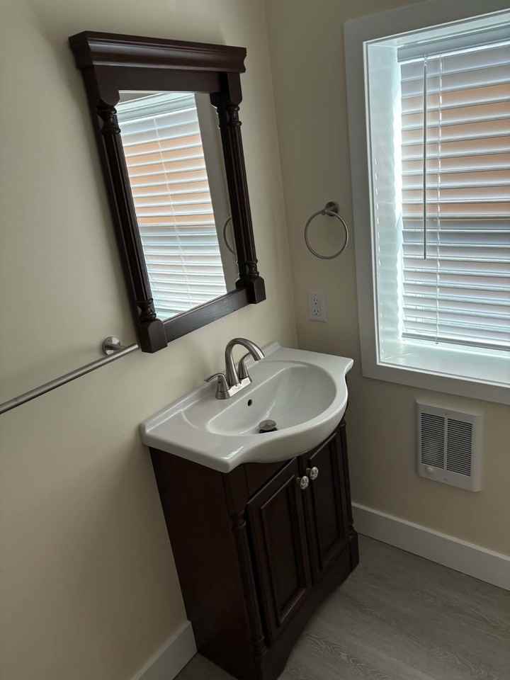 92 N Main St #1 - Photo 6 of 11