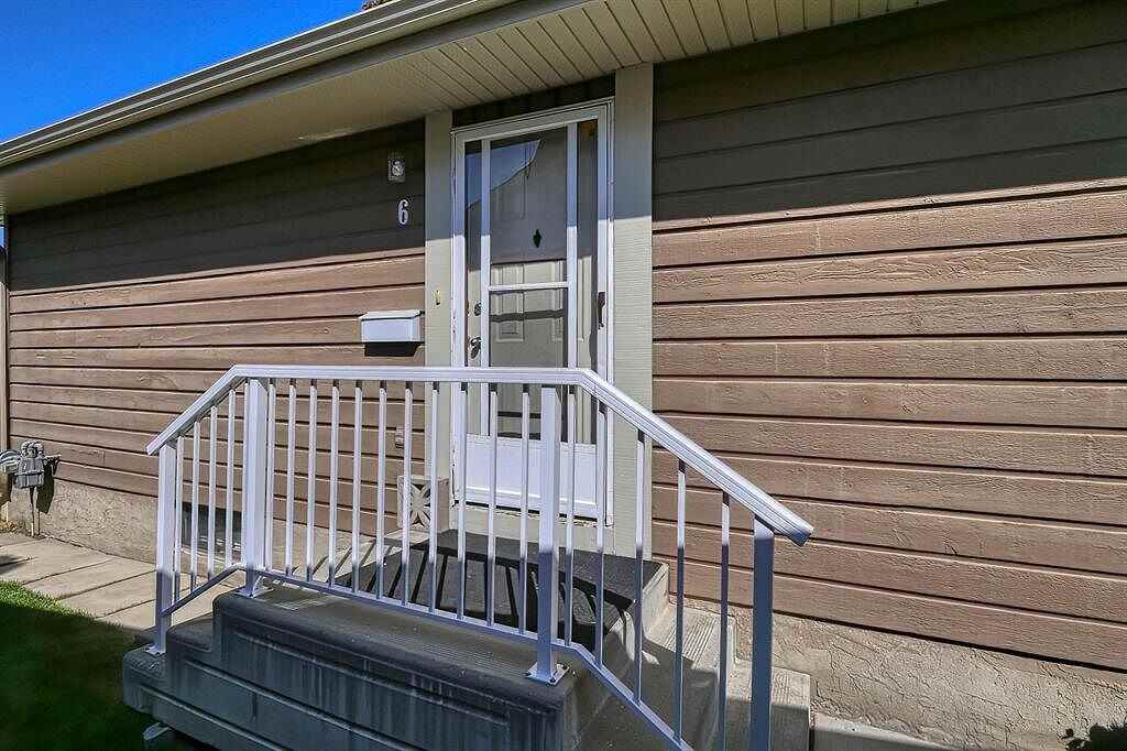 14736 Deerfield Village - Photo 2 of 25