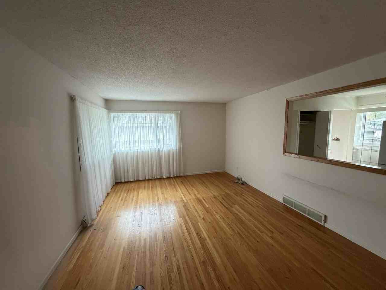 159 Fredson Dr Se - Photo 5 of 31