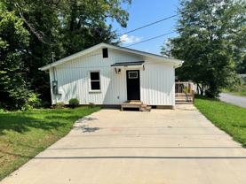 600 Sunnyside Dr #NA - Photo 1 of 1