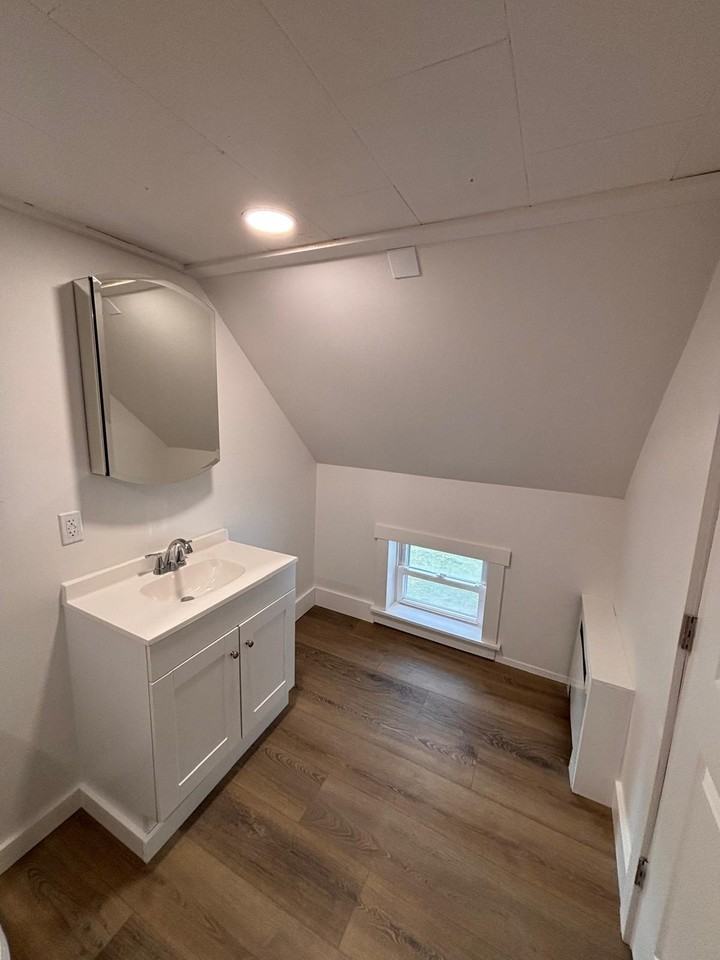 8 High St #3 - Photo 4 of 10