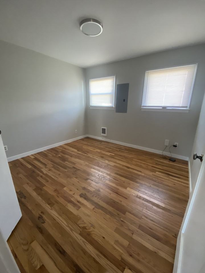 816 3rd St #816 - Photo 3 of 12