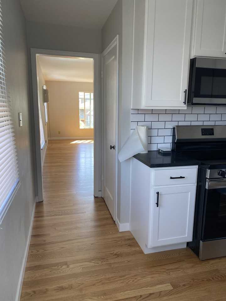 816 3rd St #816 - Photo 5 of 12