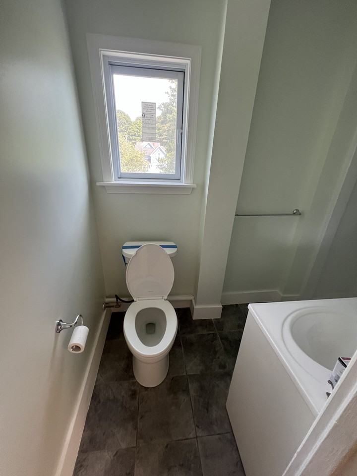 14 George St #3 - Photo 5 of 13