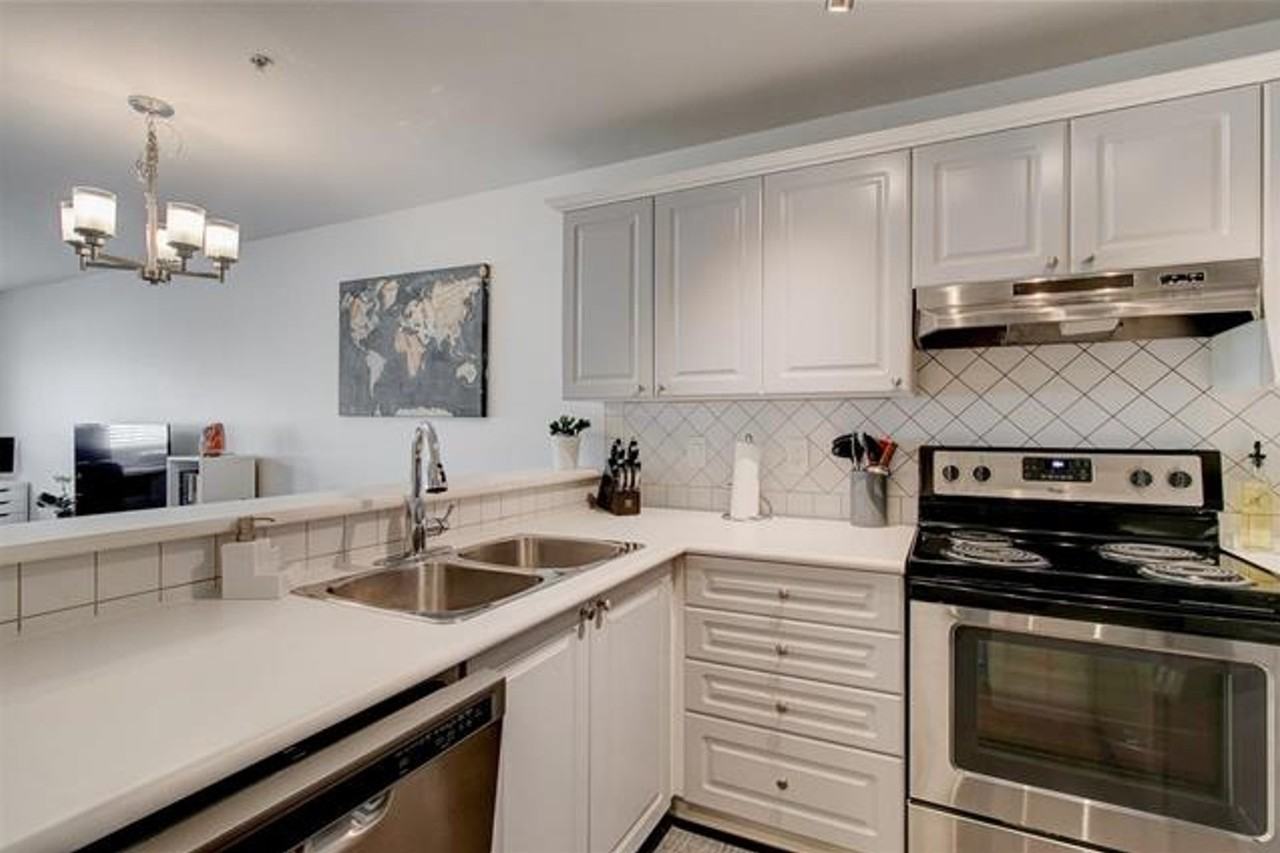 8142 120A Street #404 - Photo 5 of 9