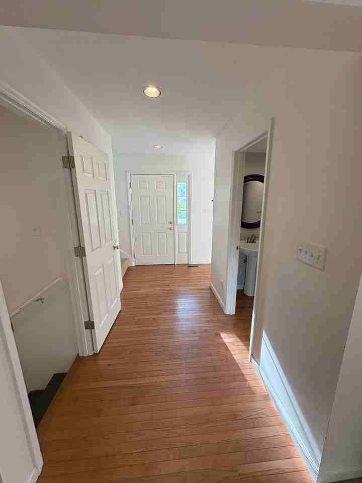 2562 Creve Coeur Dr #NA - Photo 6 of 26