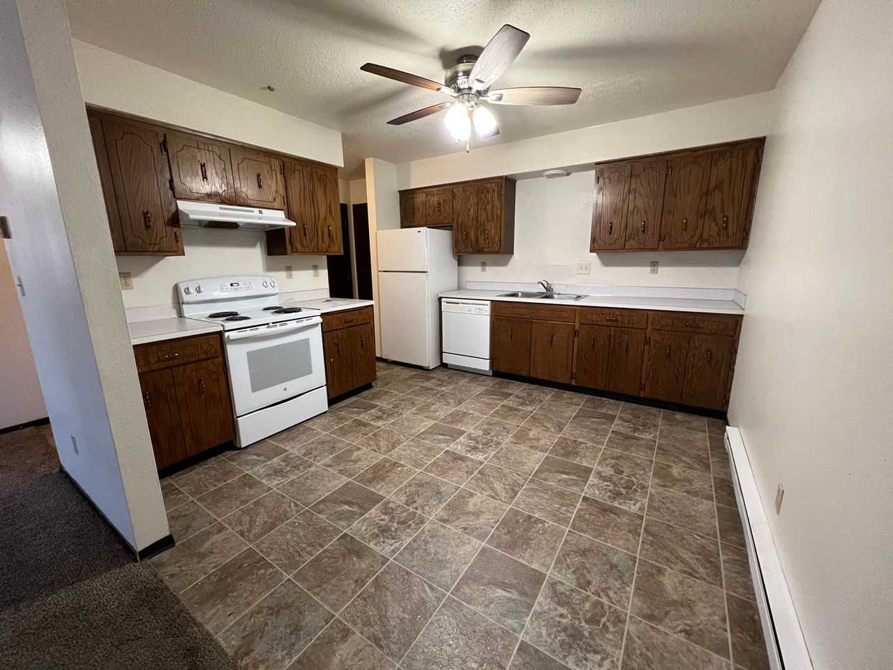 2015 23rd St S #201 - Photo 5 of 11