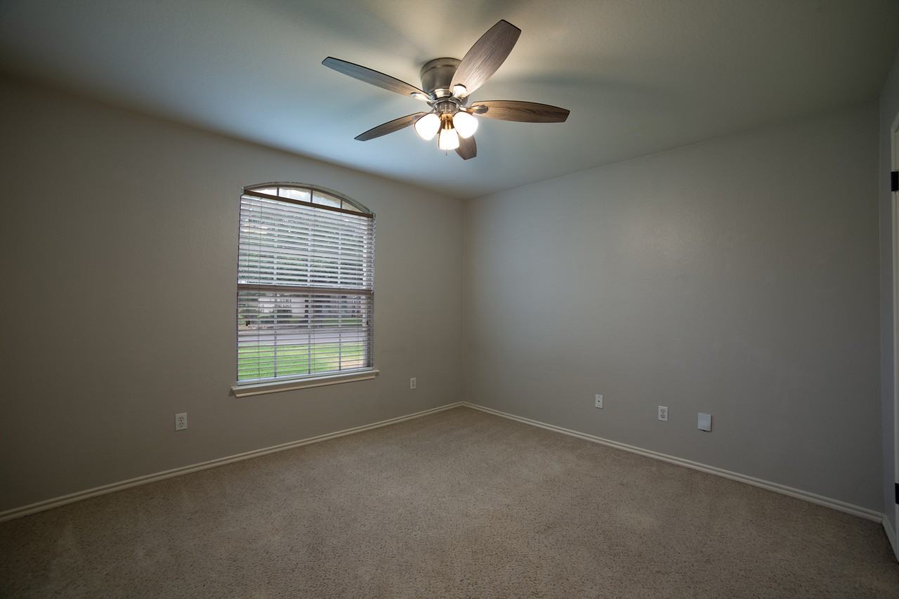 2704 Butler National Dr #NA - Photo 3 of 22