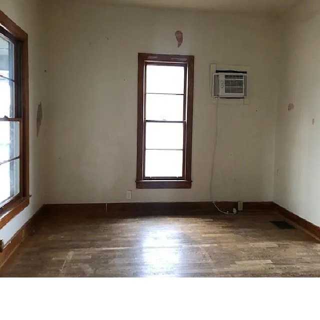 303 W 2nd St #NA - Photo 5 of 13