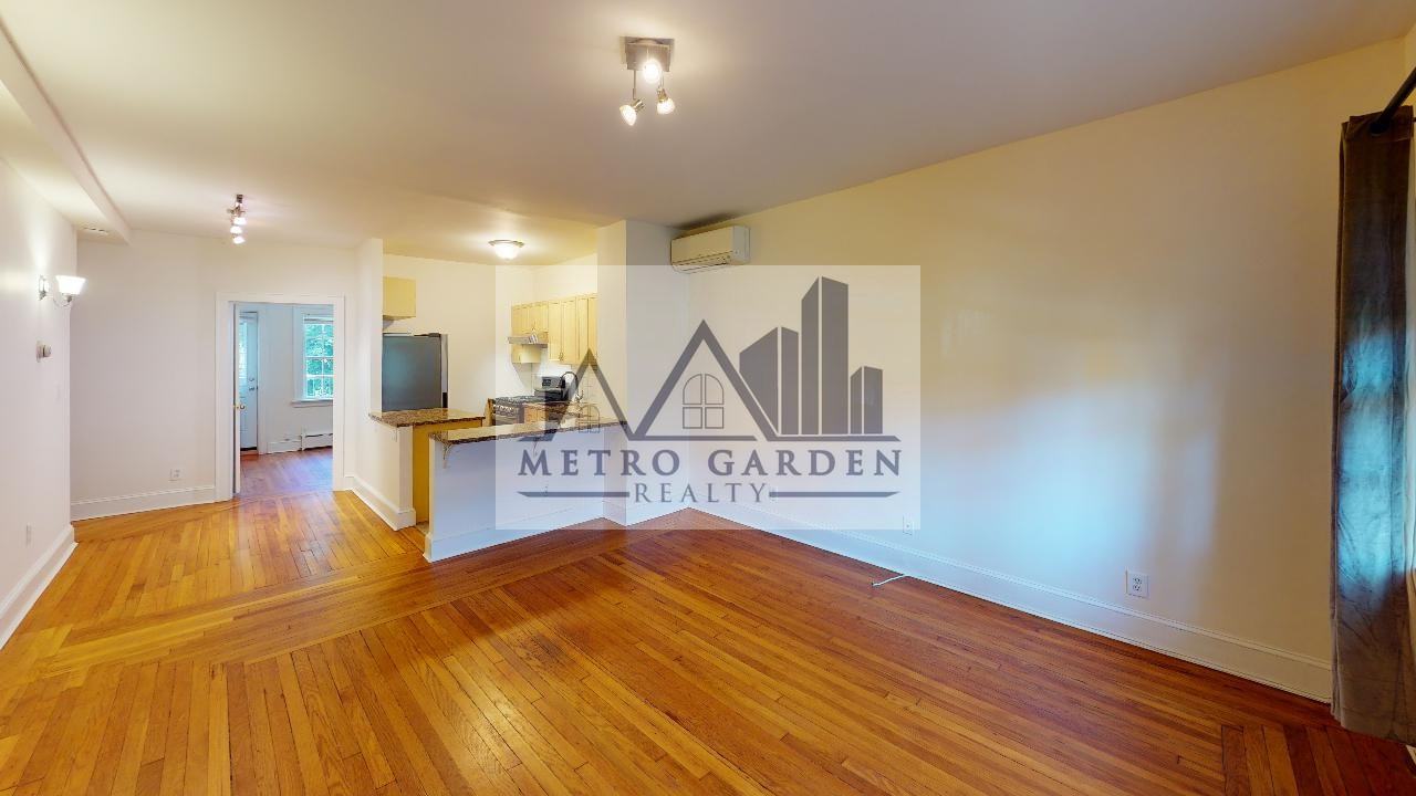 3-82 Burns Street #1 - Photo 2 of 35