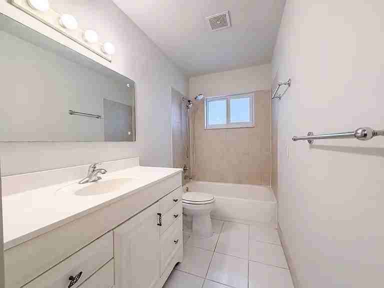 4360 Northwest 12th Drive #1 - Photo 7 of 11