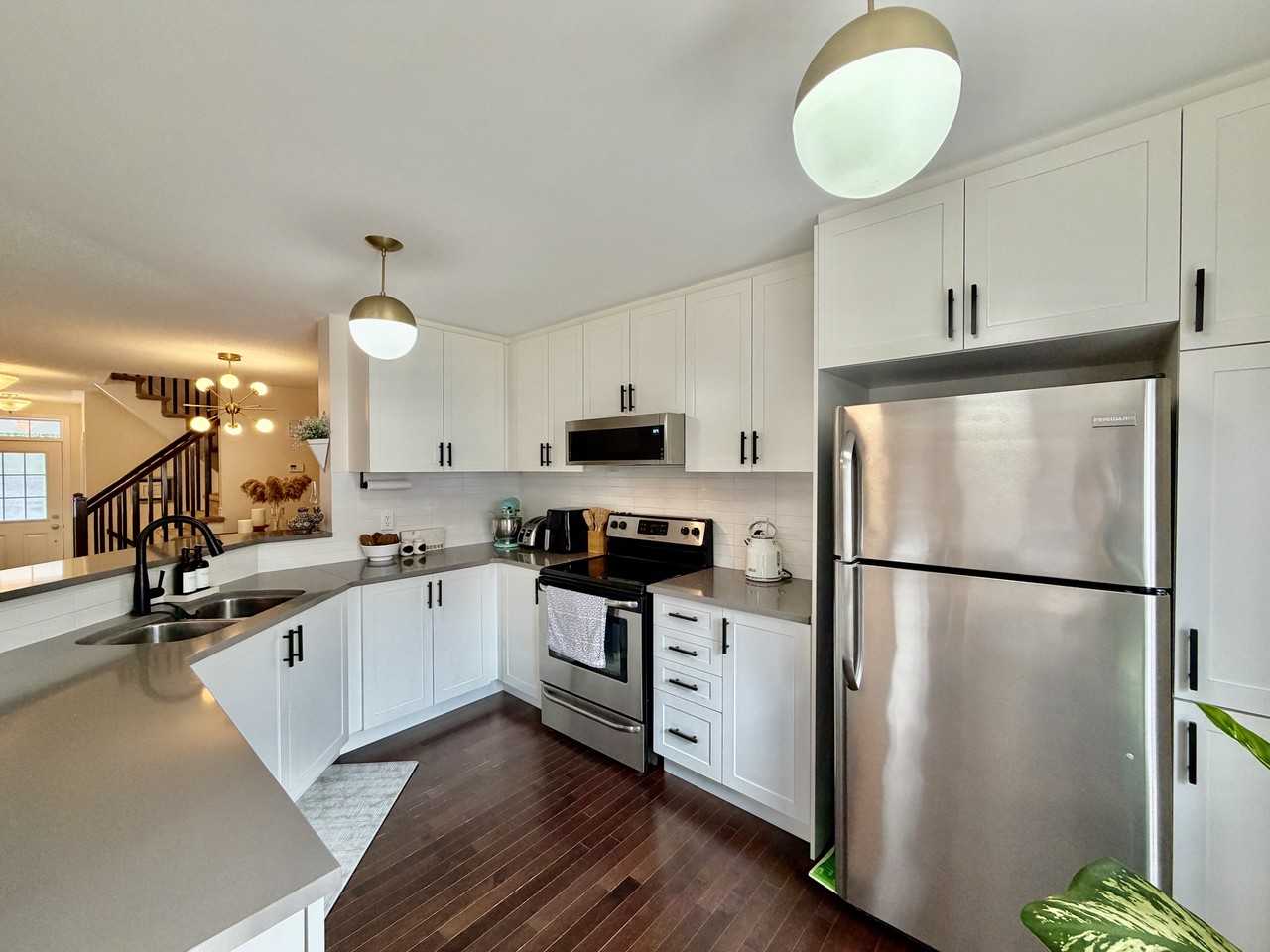 703 Maloja Way - Photo 7 of 27