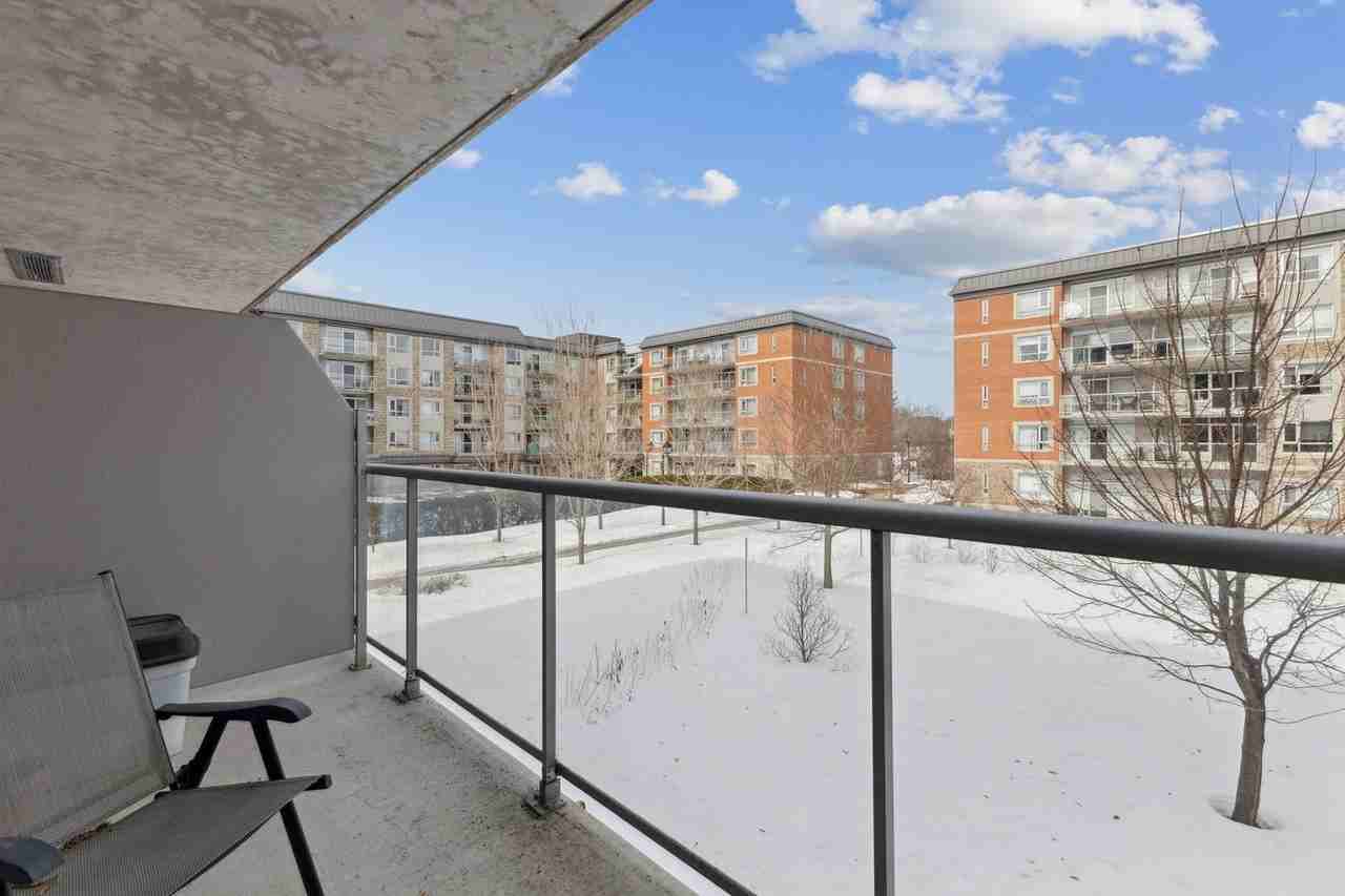 325 Boul Wilfrid-Lavigne - Photo 4 of 14