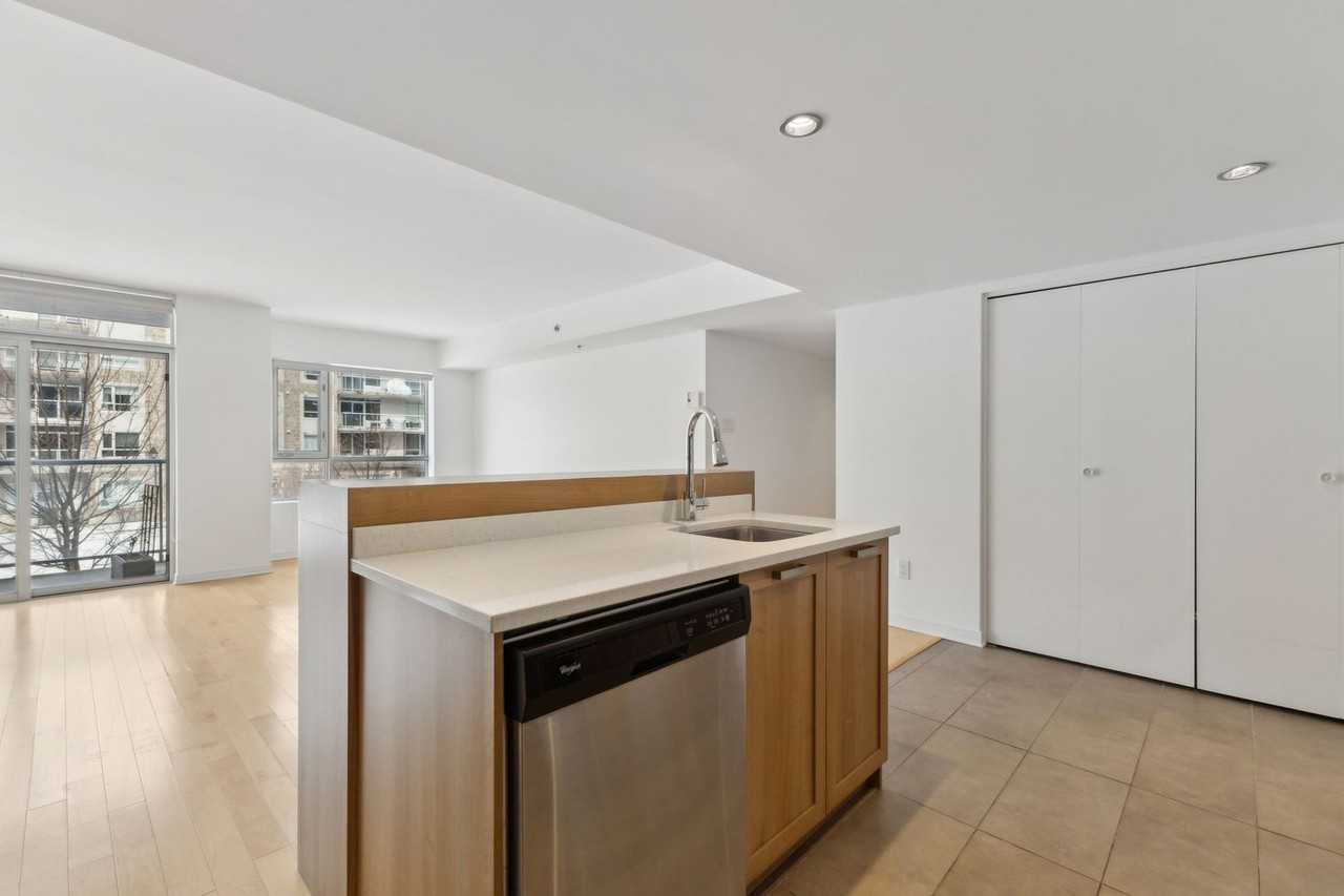 325 Boul Wilfrid-Lavigne - Photo 7 of 14