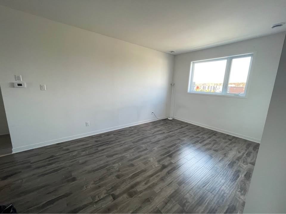 844 Rue Marie-Gérin-Lajoie - Photo 5 of 16