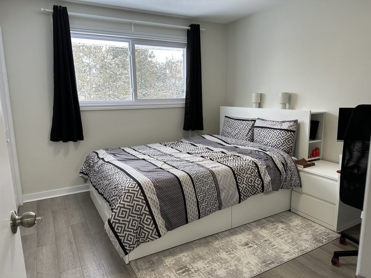 1669 Baseline Rd - Photo 4 of 15