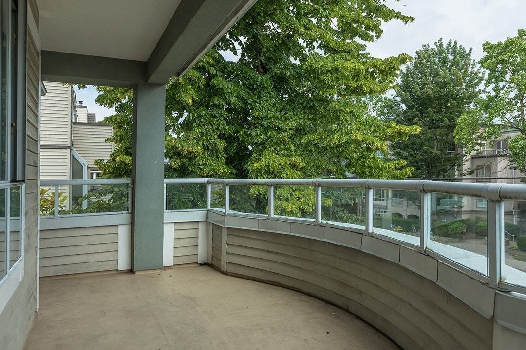 3220 4th Ave W - Photo 5 of 19