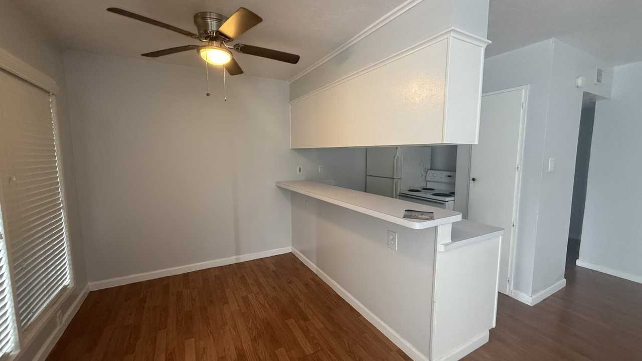 519 Branard St #01 - Photo 4 of 8