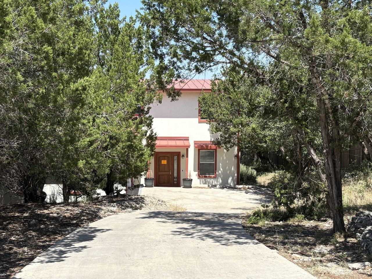 841 Scenic Cir #1 - Photo 2 of 10