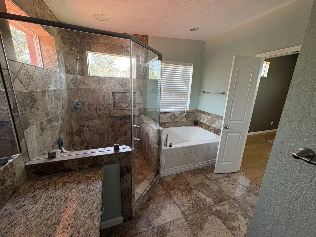 841 Scenic Cir #1 - Photo 7 of 10