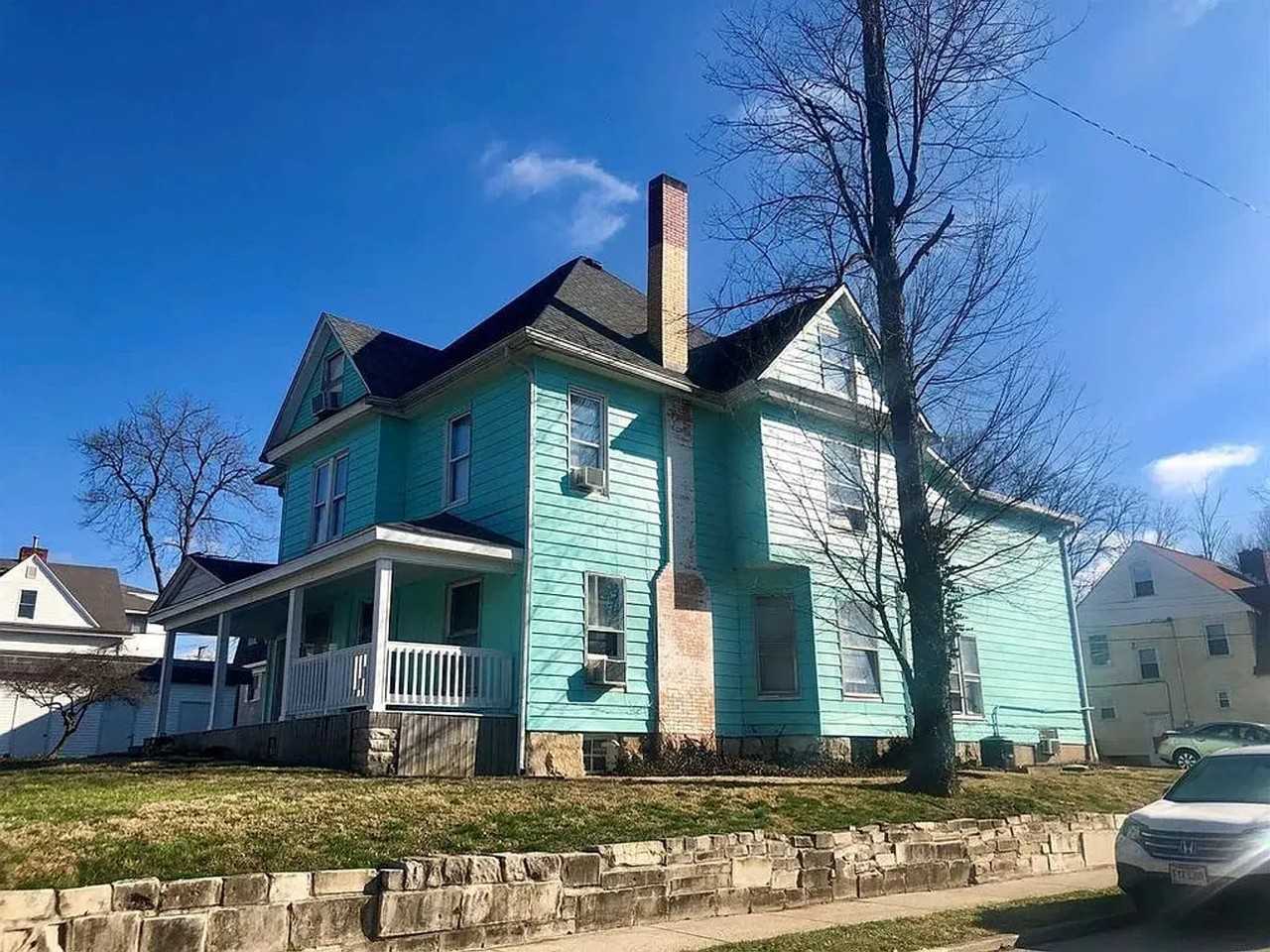 423 S Fess Ave - Photo 2 of 35