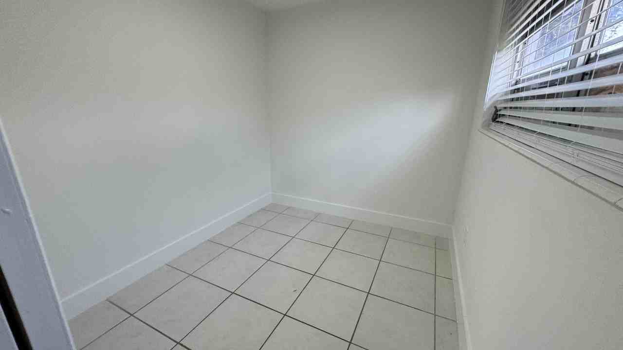 840 S 63rd Ave #2 - Photo 6 of 28