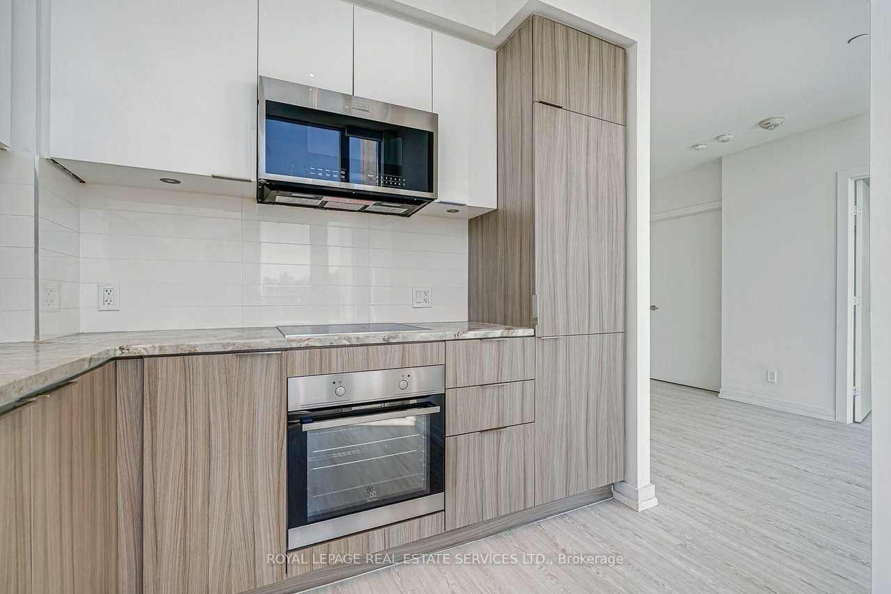 233 Saint Clair Avenue West #1110 - Photo 3 of 11