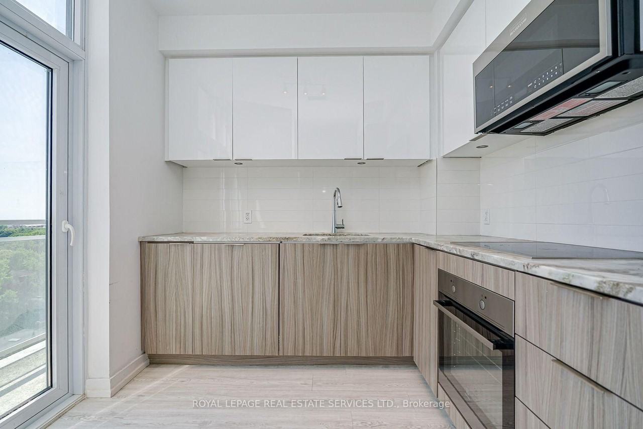 233 Saint Clair Avenue West #1110 - Photo 5 of 11