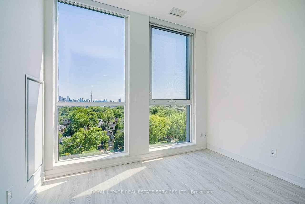 233 Saint Clair Avenue West #1110 - Photo 6 of 11