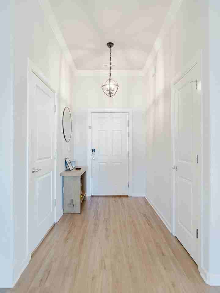 460 Poplar Rd - Photo 3 of 30
