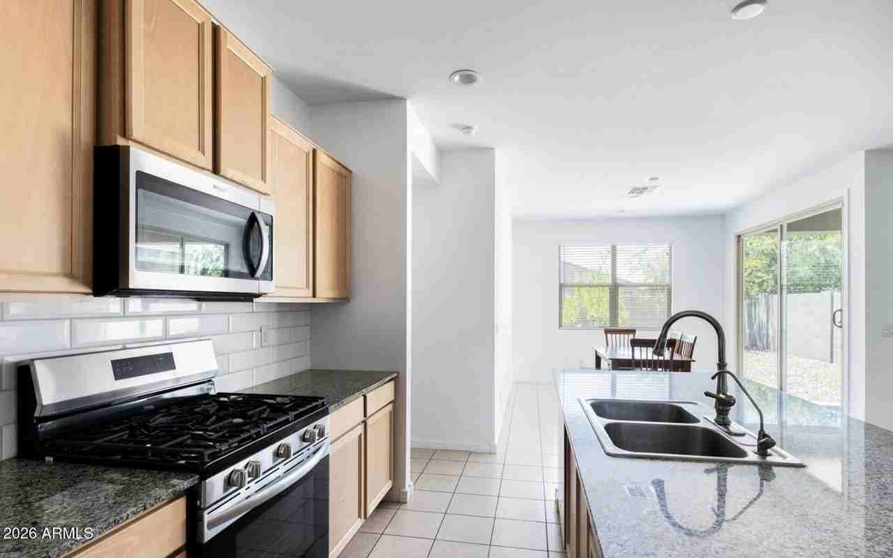 36426 N Tatonga Trl - Photo 2 of 18