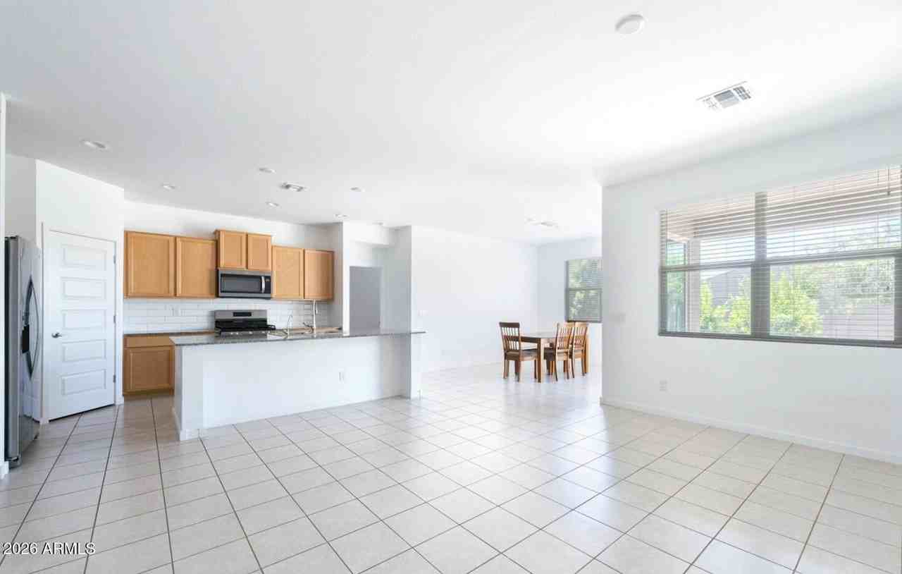 36426 N Tatonga Trl - Photo 3 of 18