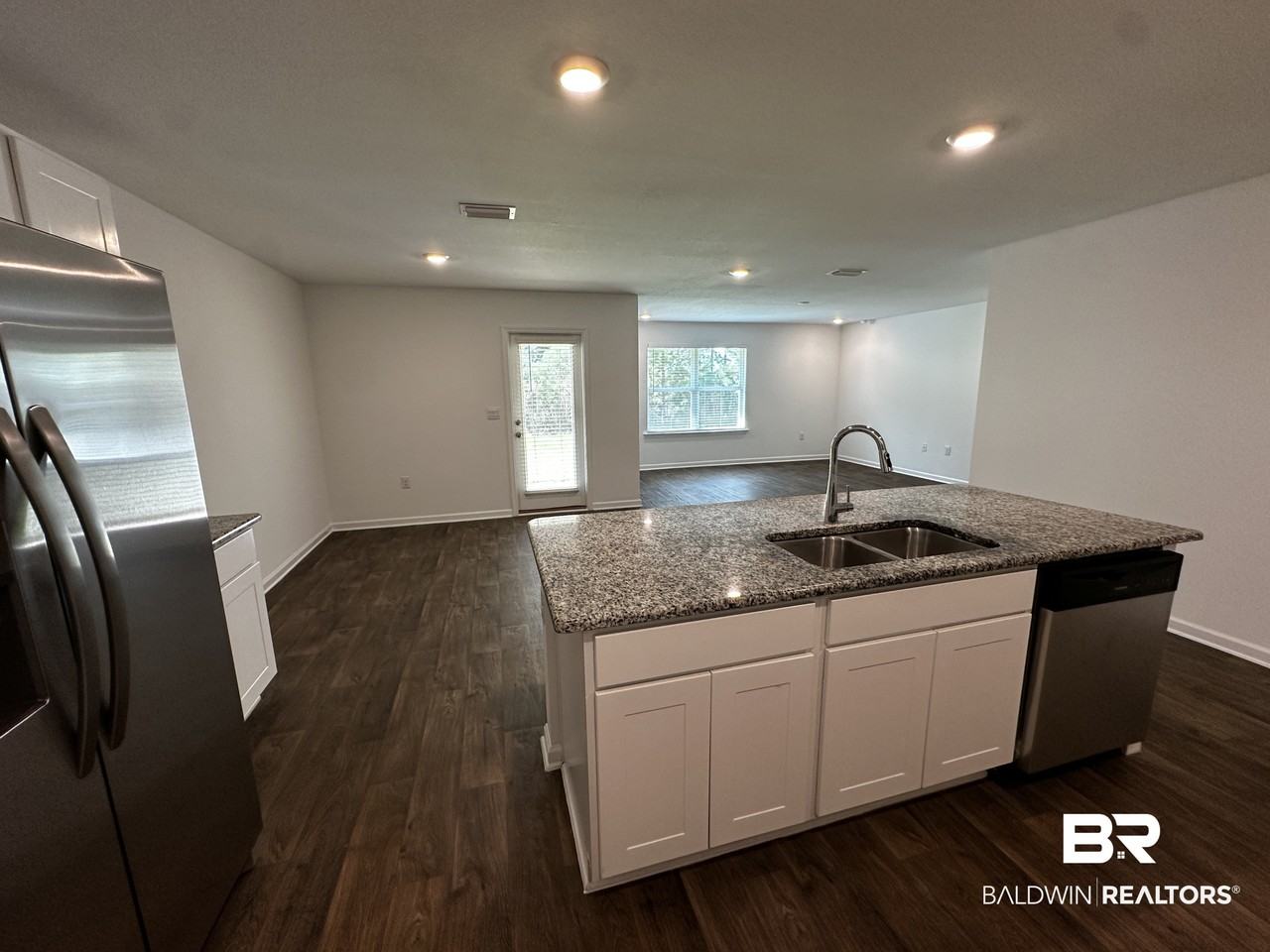 23450 Shadowridge Dr - Photo 6 of 38