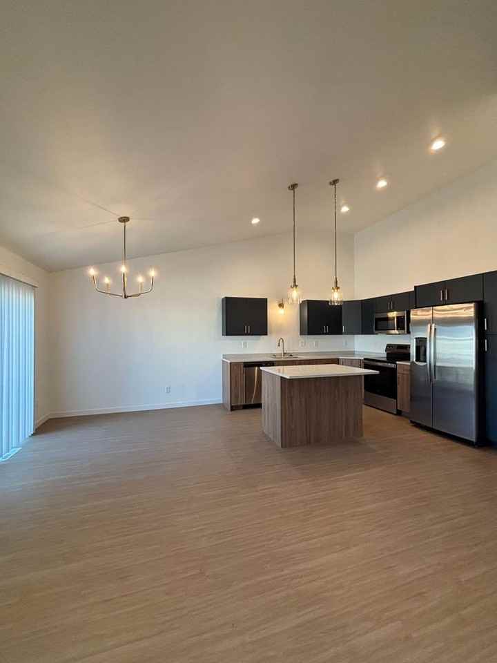 7411 30th St S - Photo 2 of 3