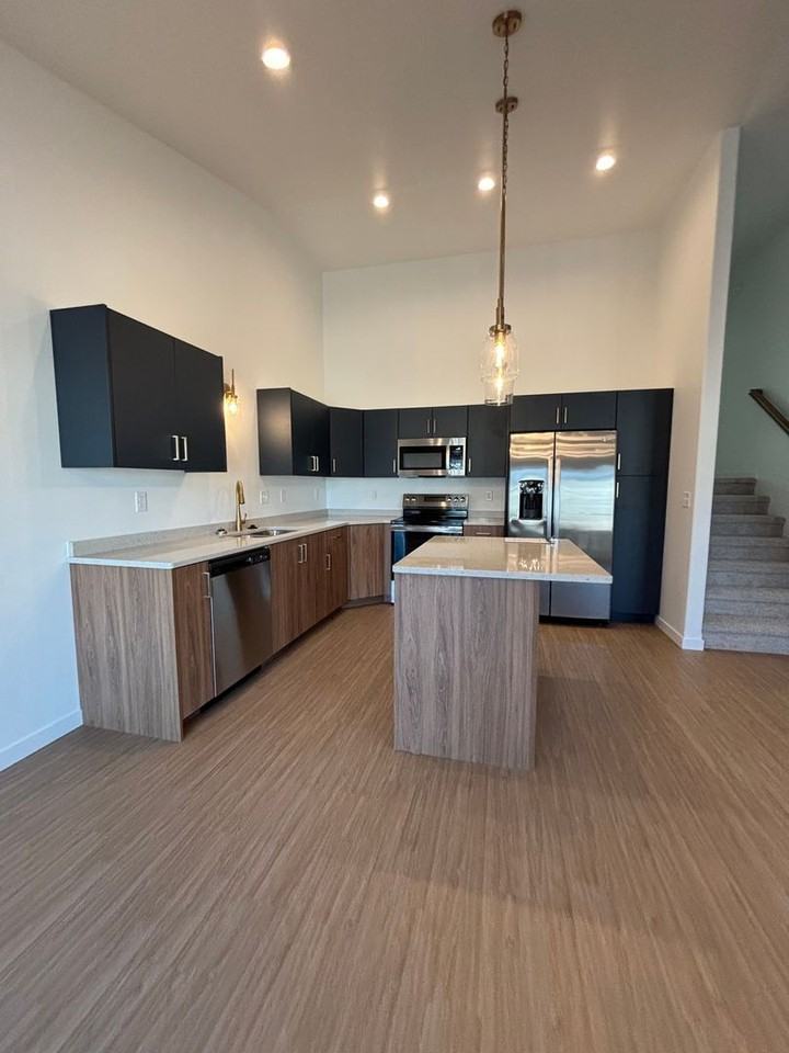 7411 30th St S - Photo 3 of 3