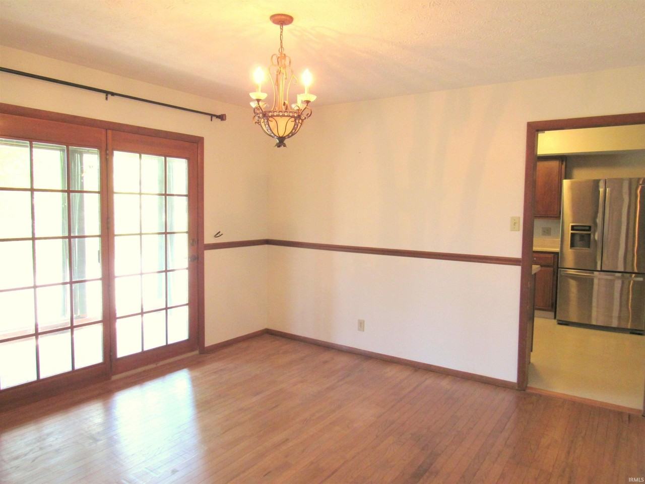 4401 E Cambridge Ct - Photo 6 of 20