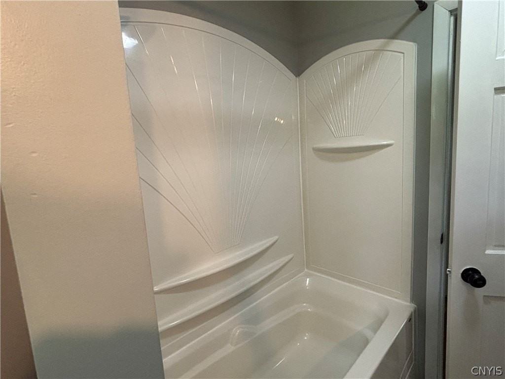 420 Spruce St - Photo 3 of 22