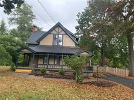 featured image of 864 Salt Springs Rd